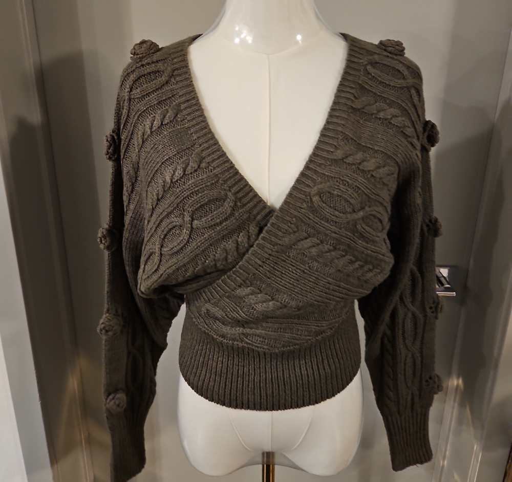 Forever 21 Olive Cable Knit V-Neck Sweater